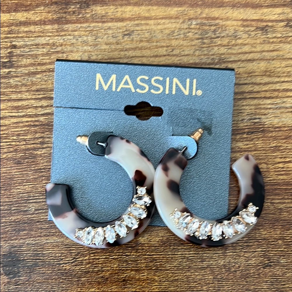 Massini Tortoise Shell Hoop Earrings